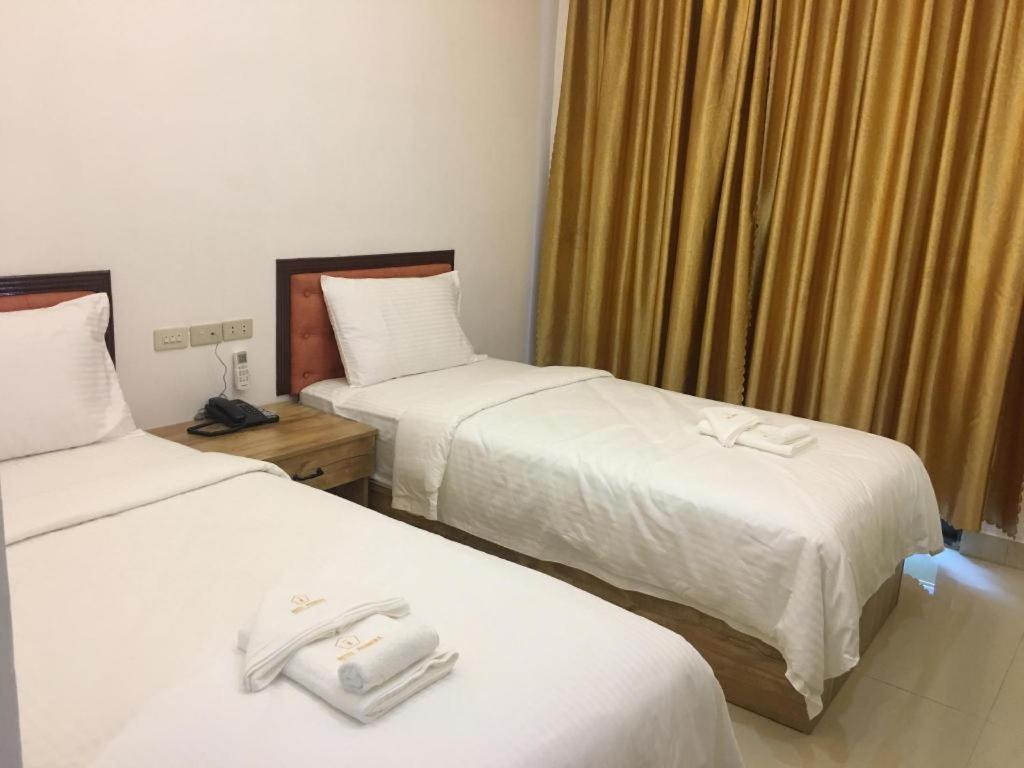 Hotel Primera Замбоанга Экстерьер фото