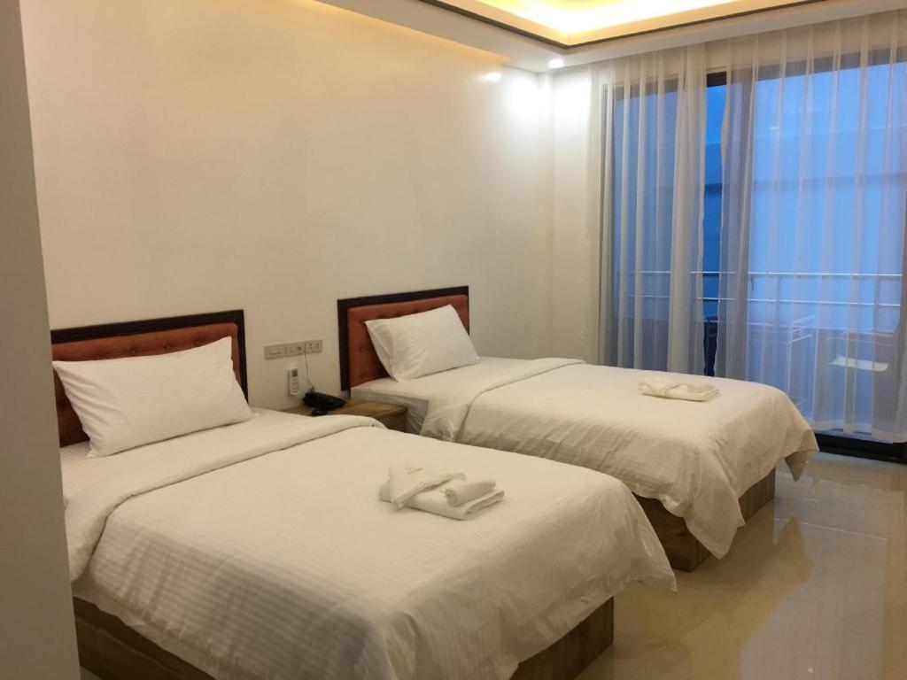 Hotel Primera Замбоанга Экстерьер фото
